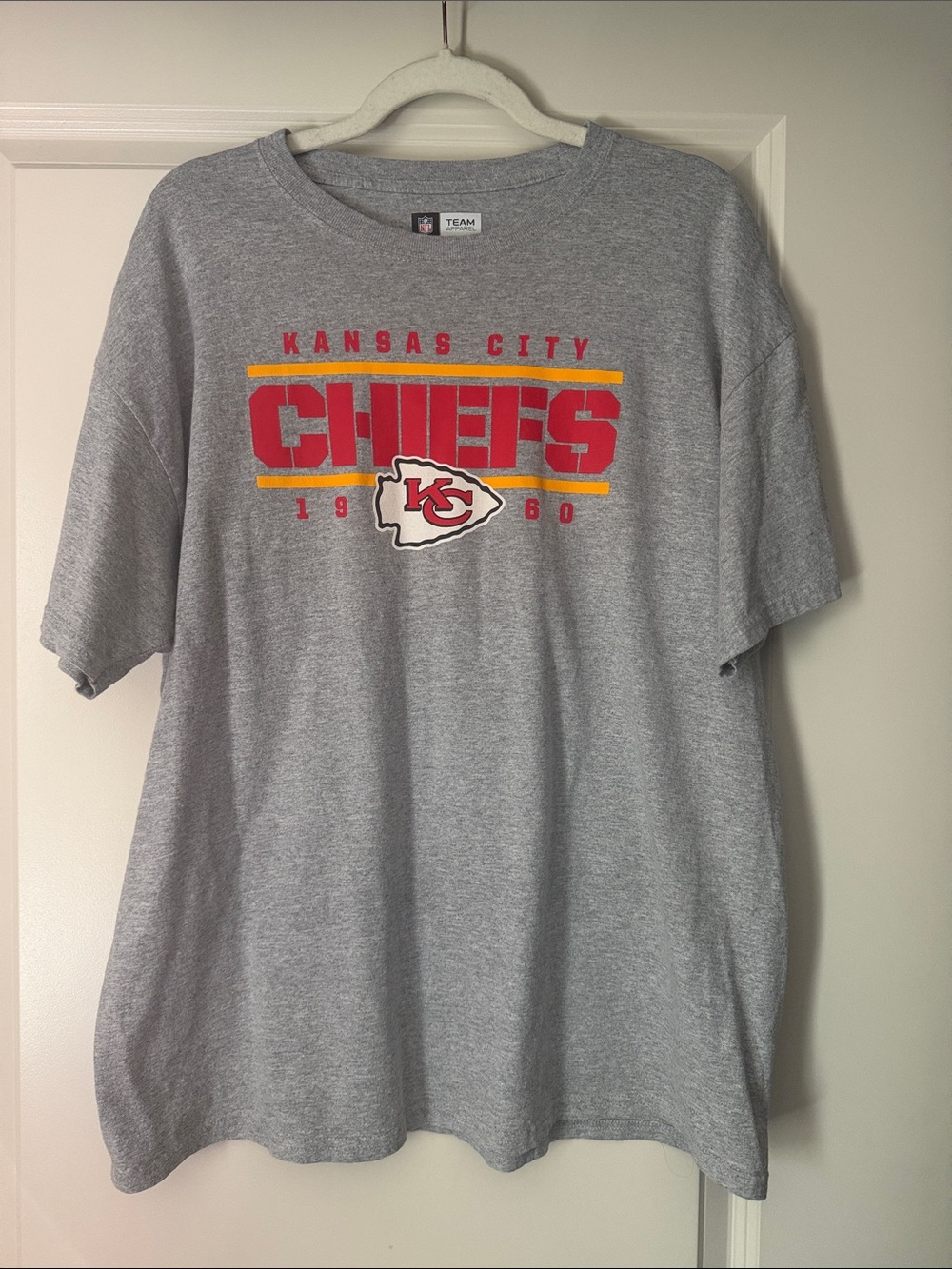 Kansas City Chiefs Gray Graphic Tee - NFL Team Shirt